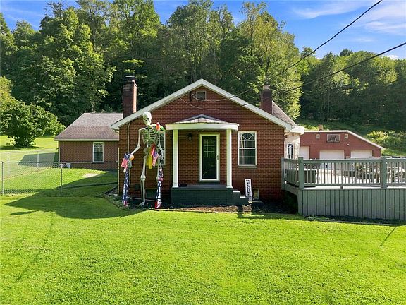 4th image of 750 Pony Farm Rd