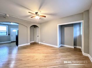 896 Green Bay Rd APT 18, Winnetka, IL 60093