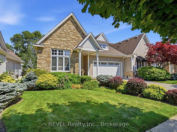 3rd image of 90 Sunrise Ct