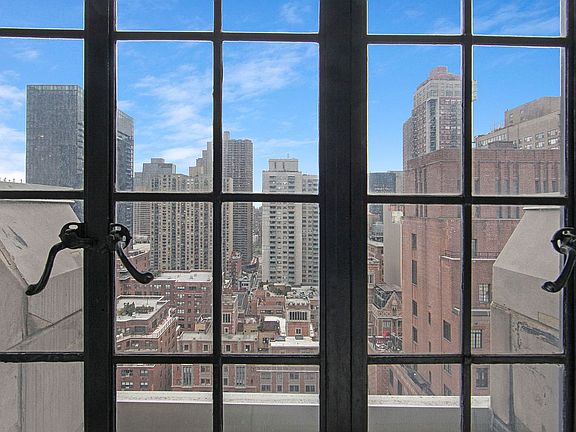 3rd image of 320 E 42nd St APT 2310