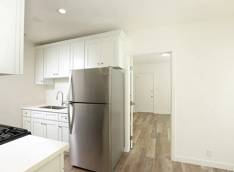 1004 W Clark Ave #1004 — Photo 23