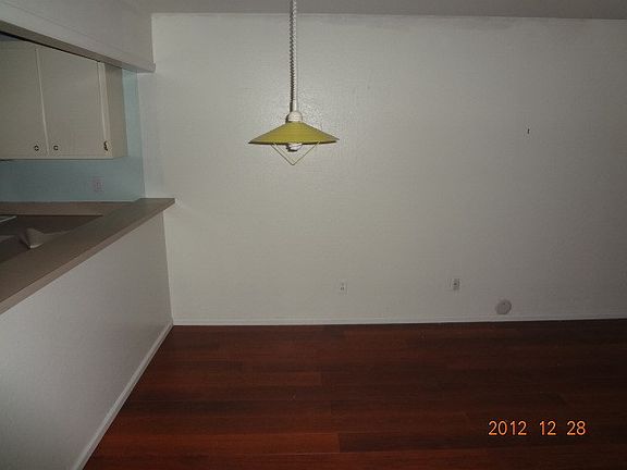 3rd image of 6858 139th Ave NE APT 718
