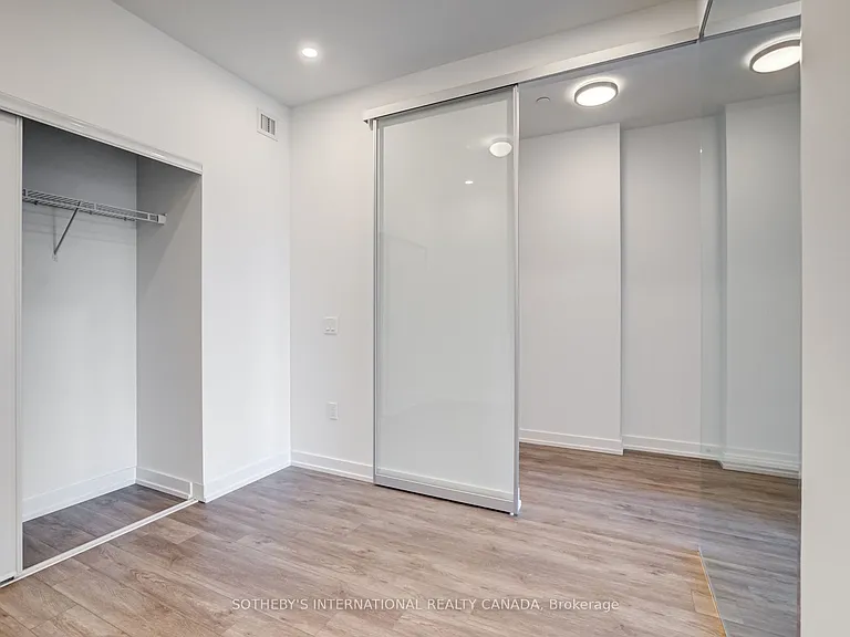 1195 The Queensway Ave #803 — Photo 22