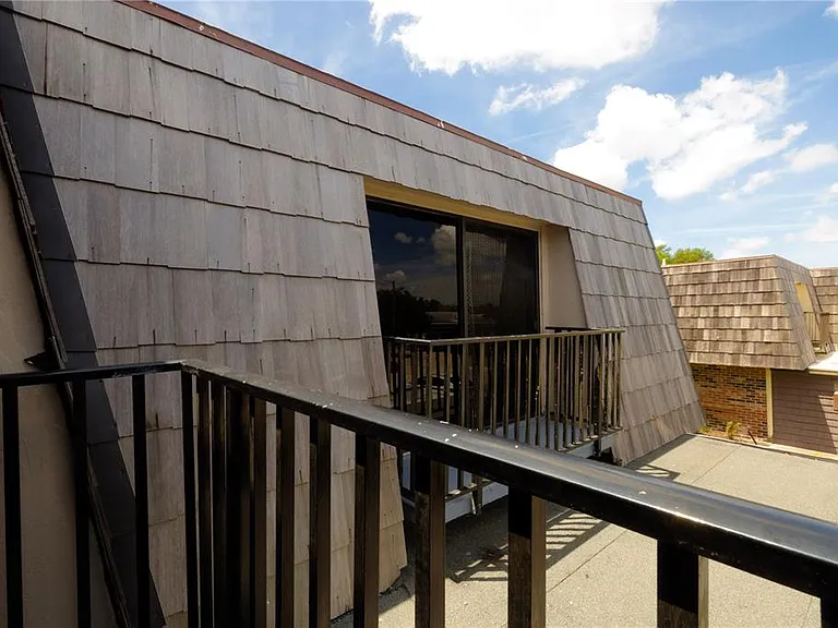 2947 Poplar Ave — Photo 31