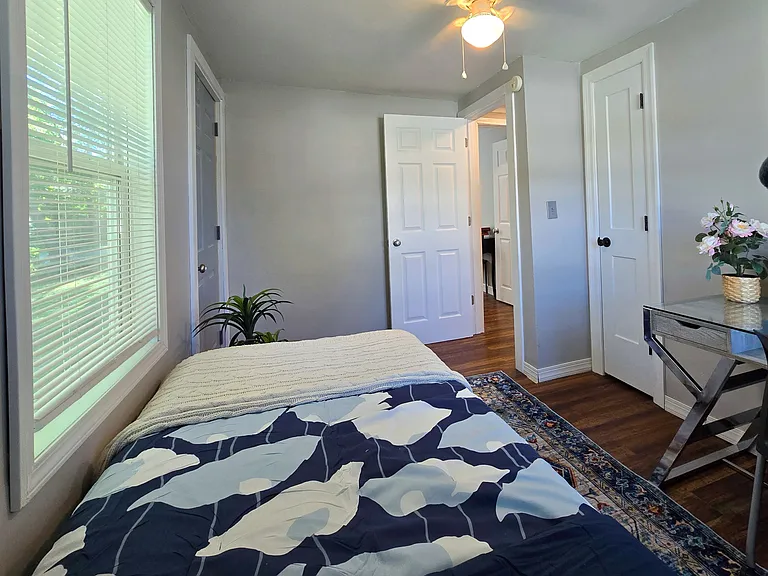 Bedroom 2 and office