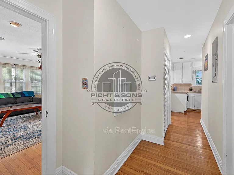 712 Shell St — Photo 16