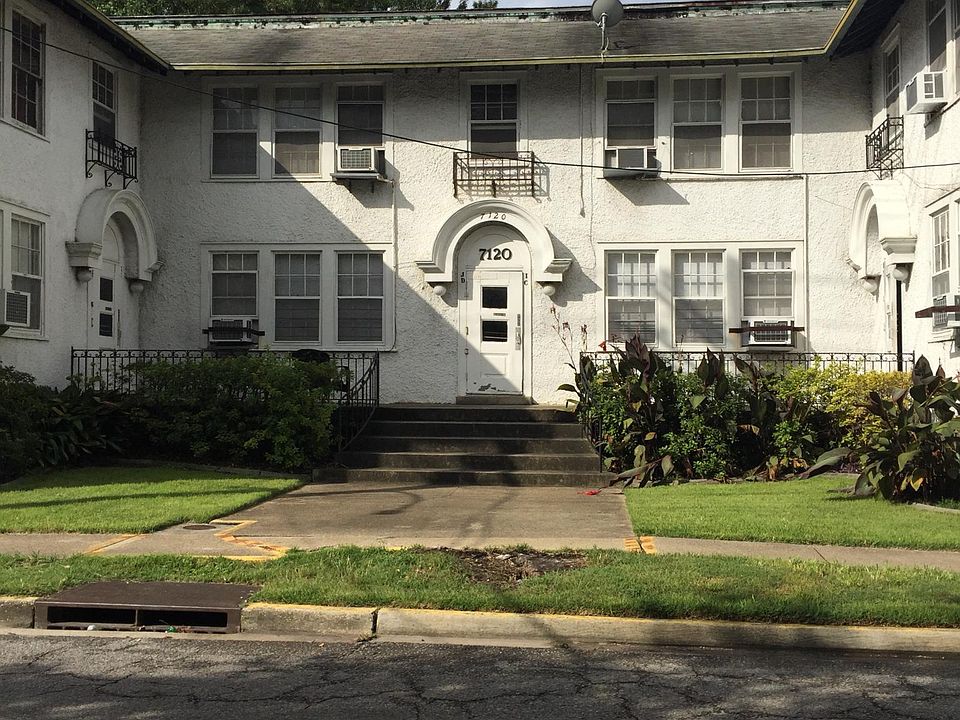 1st image of 7120 Willow St #K