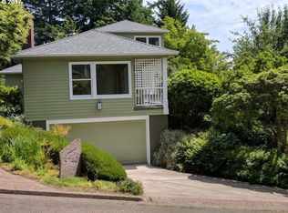 5740 SW Cheltenham Dr, Portland, OR 97239