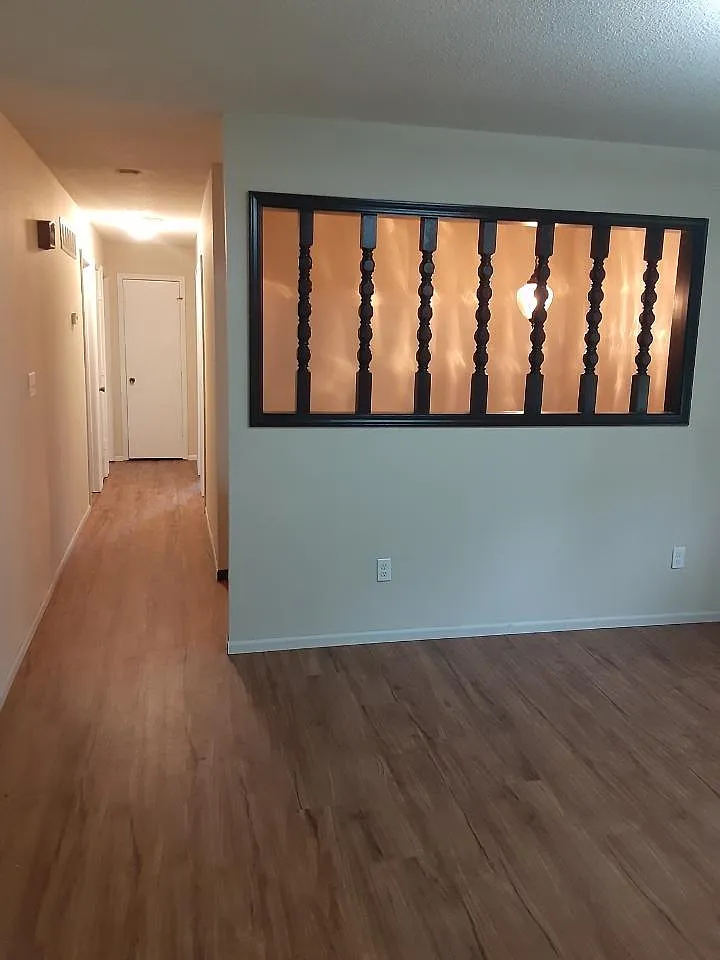 2813 Brookview Ave — Photo 3