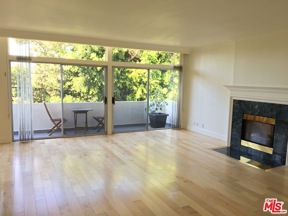 1st image of 511 San Vicente Blvd Unit 205
