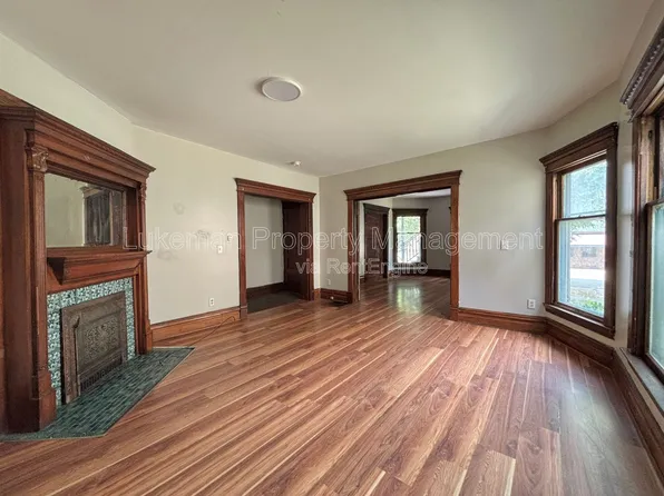 743 Academy St #1, Kalamazoo, MI 49007