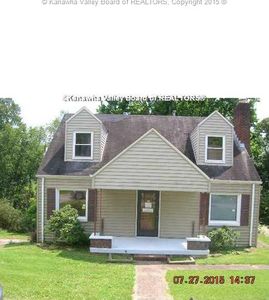 1142 Lyndale Dr, Charleston, WV, 25314