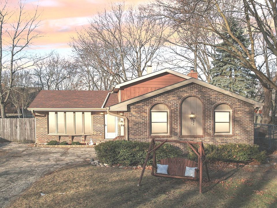 1st image of 538 Russell Ave
