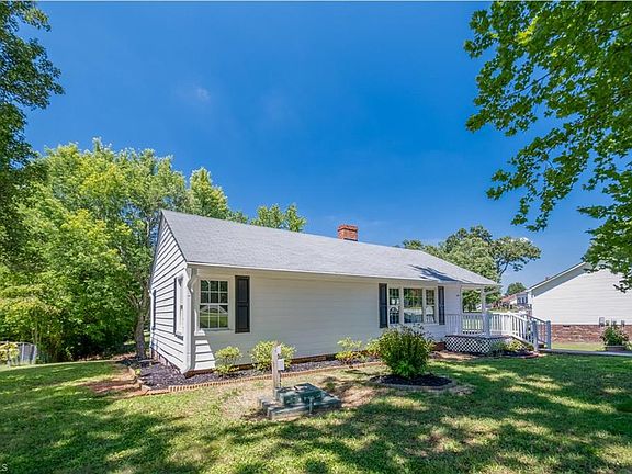 4th image of 307 Aldridge Rd