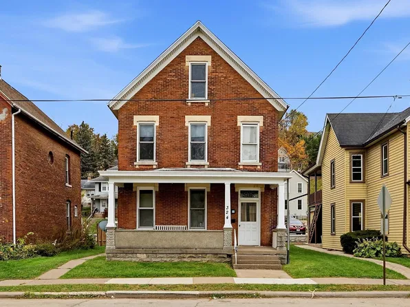 324 Kaufmann Ave, Dubuque, IA 52001