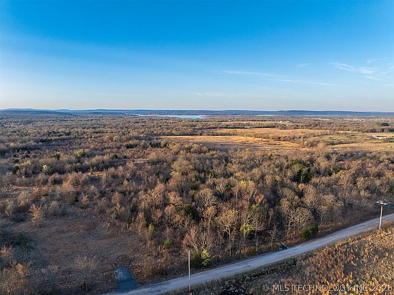 4th image of 2 E 1110th Rd