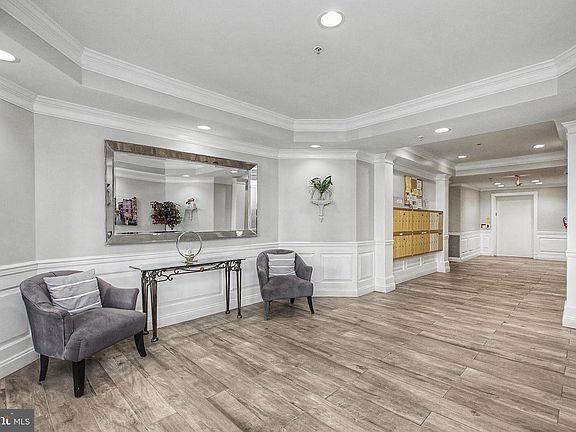 4th image of 2711 Bellforest Ct APT 305