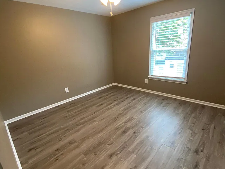 524 Flintlock Rd — Photo 22
