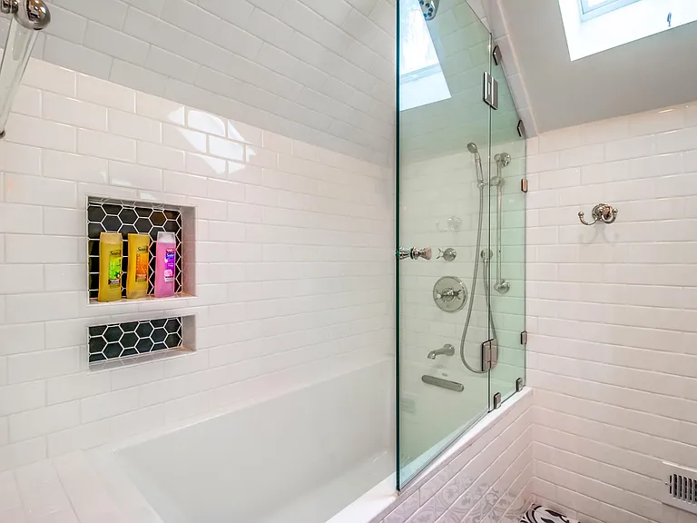 3144 Granada Ave — Photo 8