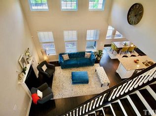 330 Acorn Hollow Pl, Durham, NC 27703