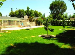 9243 Louise Ave, Northridge, CA 91325