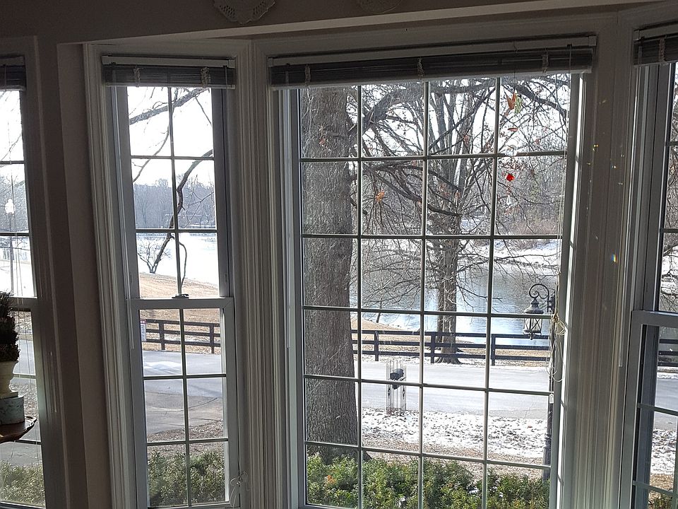 1st image of 8600 Lakeridge Dr