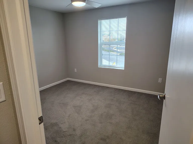 Legacy Arvada Senior Apartments — Photo 33