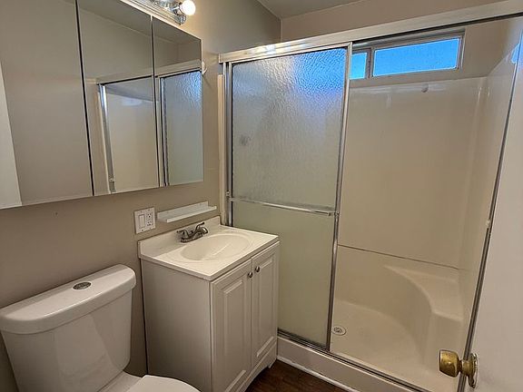 5th image of 750 Palomar Ave