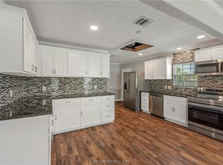921 W 28th St, Bryan, TX 77803