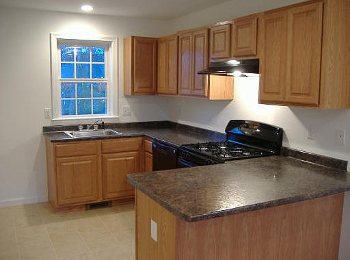 2nd image of 112 Tea Party Cir #545
