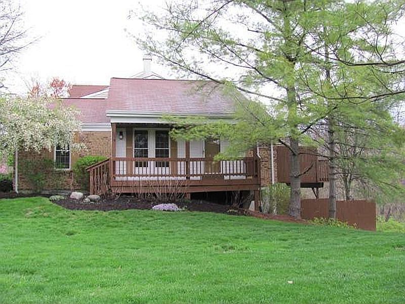 1st image of 2056 Stratford Ct