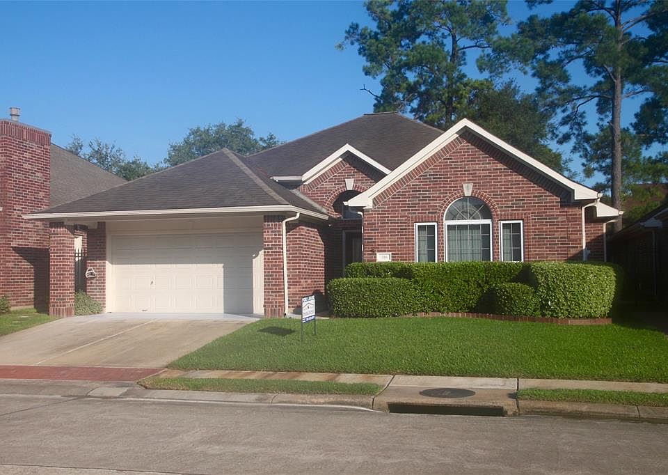 1st image of 316 Pine Creek Dr