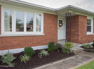 9801 Highcrest Ave, Louisville, KY 40272