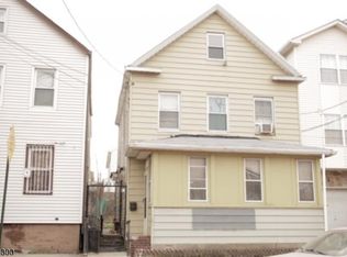 336 Pine St, Elizabeth, NJ 07206
