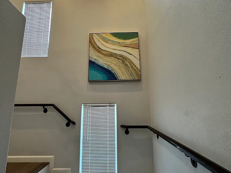 Blinds keep house cool