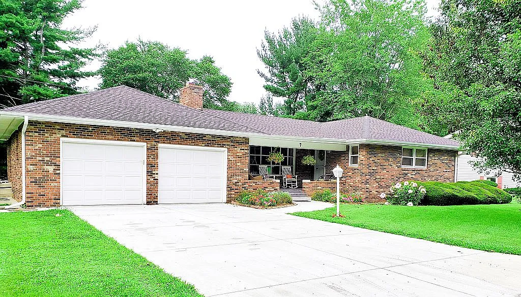 7 Allen Dr photo 1