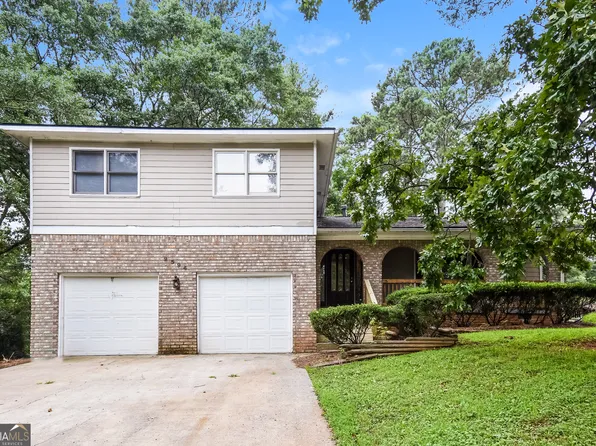 2594 Treadway Dr, Decatur, GA 30034