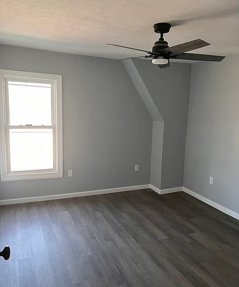 305 Tompkins St #2 — Photo 10