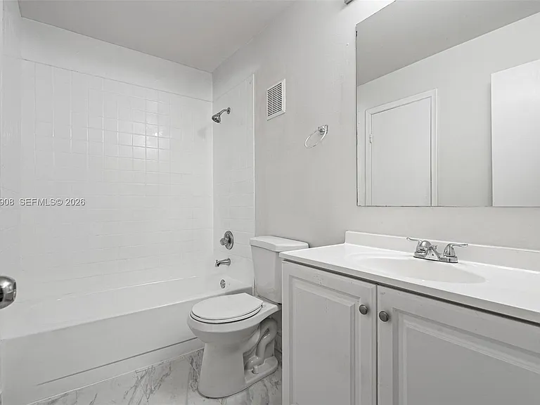 319 NW 109th Ave #3B — Photo 28