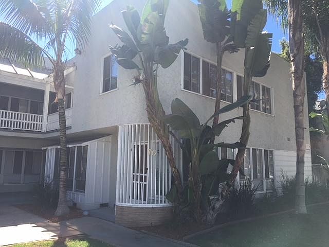 1st image of 70 Glendora Ave