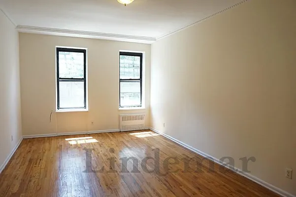 Rented by Lindemar LLC | media 13