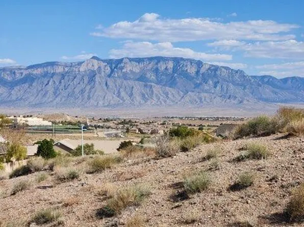 412 Ken Ct NE, Rio Rancho, NM 87124