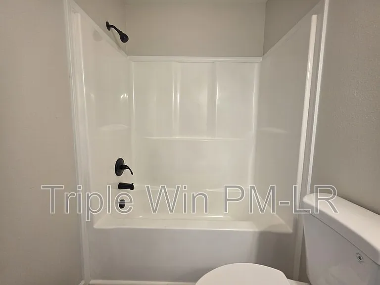 236 Vernon Harvey Rd — Photo 29