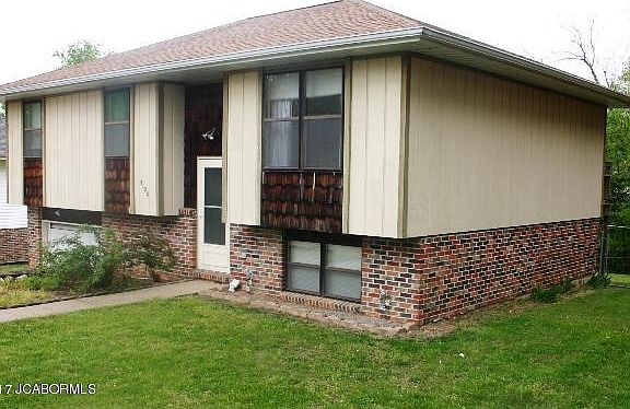 3rd image of 5120 Shady Ln