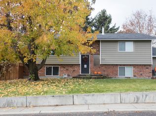 2564 Indy Ln, Wenatchee, WA 98801