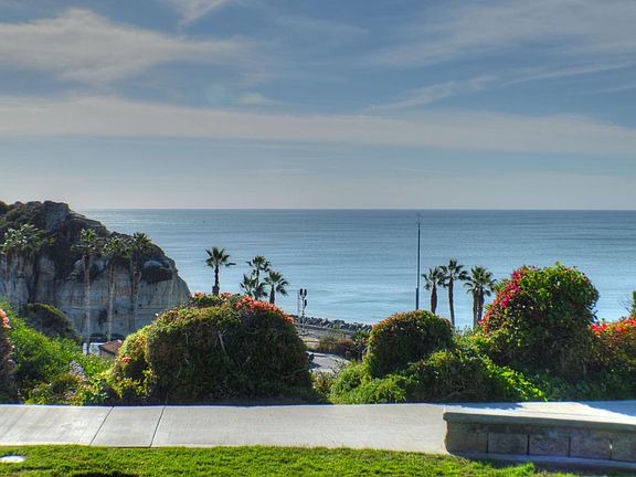 3rd image of 252 Avenida Lobeiro APT 3
