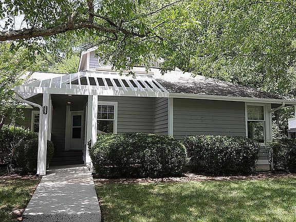 2nd image of 237 Kirkwood Dr
