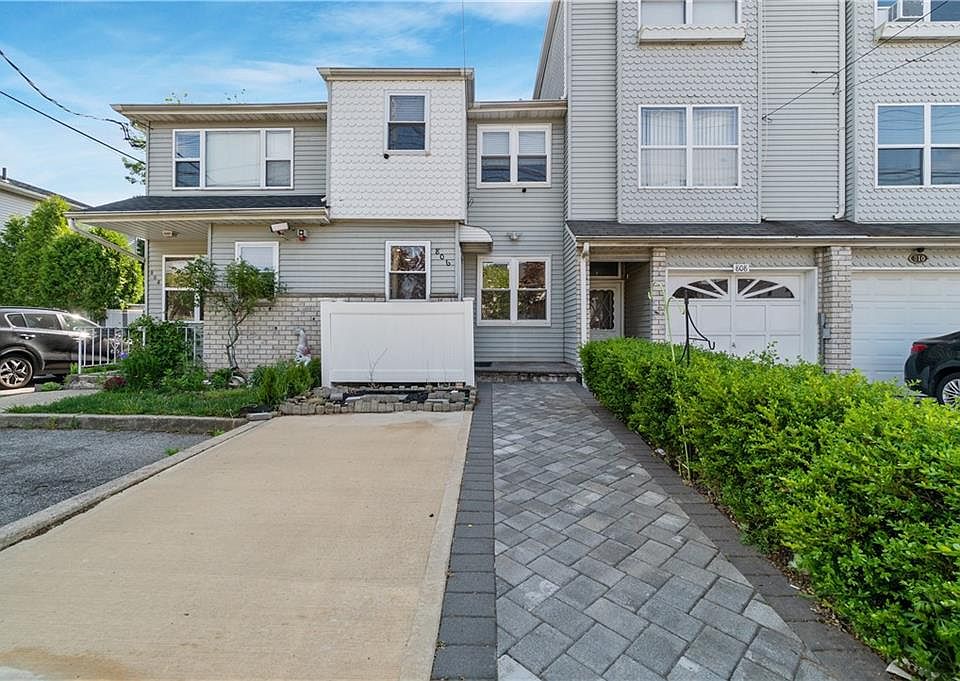 806 Bloomingdale Rd, Staten Island, NY 10309 Zillow
