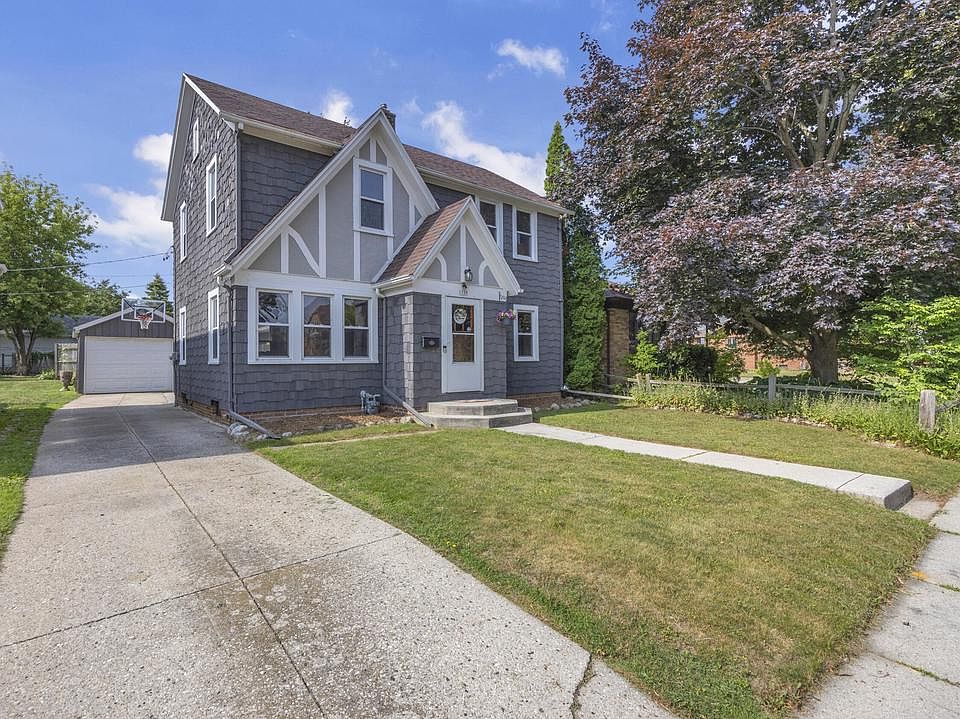 1st image of 1339 Main AVENUE