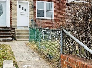 225 Weymouth Rd, Darby, PA 19023